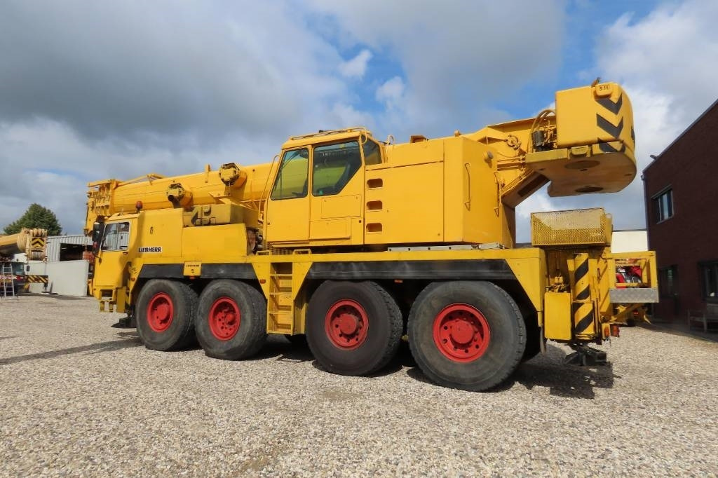 Liebherr LTM 1070-1 - Кран за всякакви терени: снимка 4 Liebherr LTM 1070-1 - Кран за всякакви терени: снимка 4