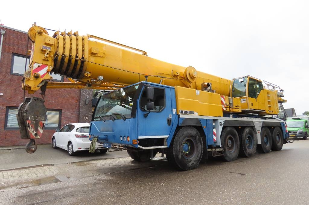Liebherr LTM 1130-5.1 - Кран за всякакви терени: снимка 1 Liebherr LTM 1130-5.1 - Кран за всякакви терени: снимка 1