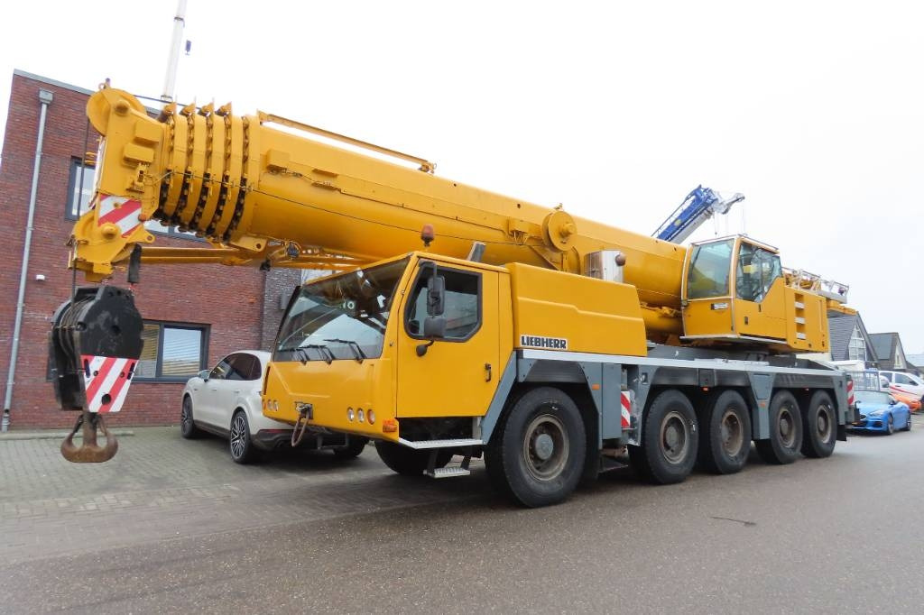 Liebherr LTM 1130-5.1 - Кран за всякакви терени: снимка 1 Liebherr LTM 1130-5.1 - Кран за всякакви терени: снимка 1