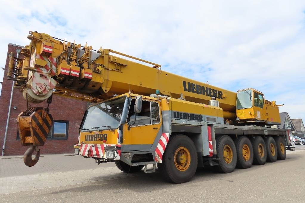 Liebherr LTM 1160/1 - Кран за всякакви терени: снимка 1 Liebherr LTM 1160/1 - Кран за всякакви терени: снимка 1