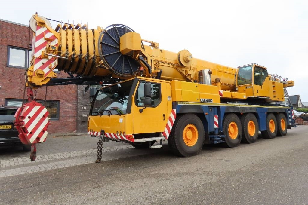 Liebherr LTM 1200-5.1 - Кран за всякакви терени: снимка 1 Liebherr LTM 1200-5.1 - Кран за всякакви терени: снимка 1