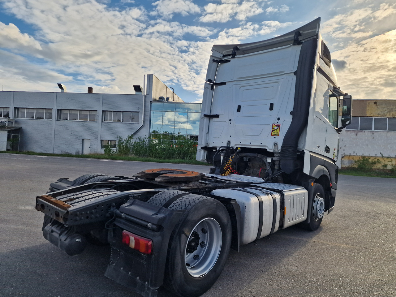 MERCEDES-BENZ Actros 1845 Retarder - Влекач: снимка 4 MERCEDES-BENZ Actros 1845 Retarder - Влекач: снимка 4