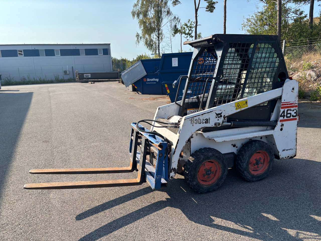 Bobcat 463 - Колесен товарач: снимка 1 Bobcat 463 - Колесен товарач: снимка 1