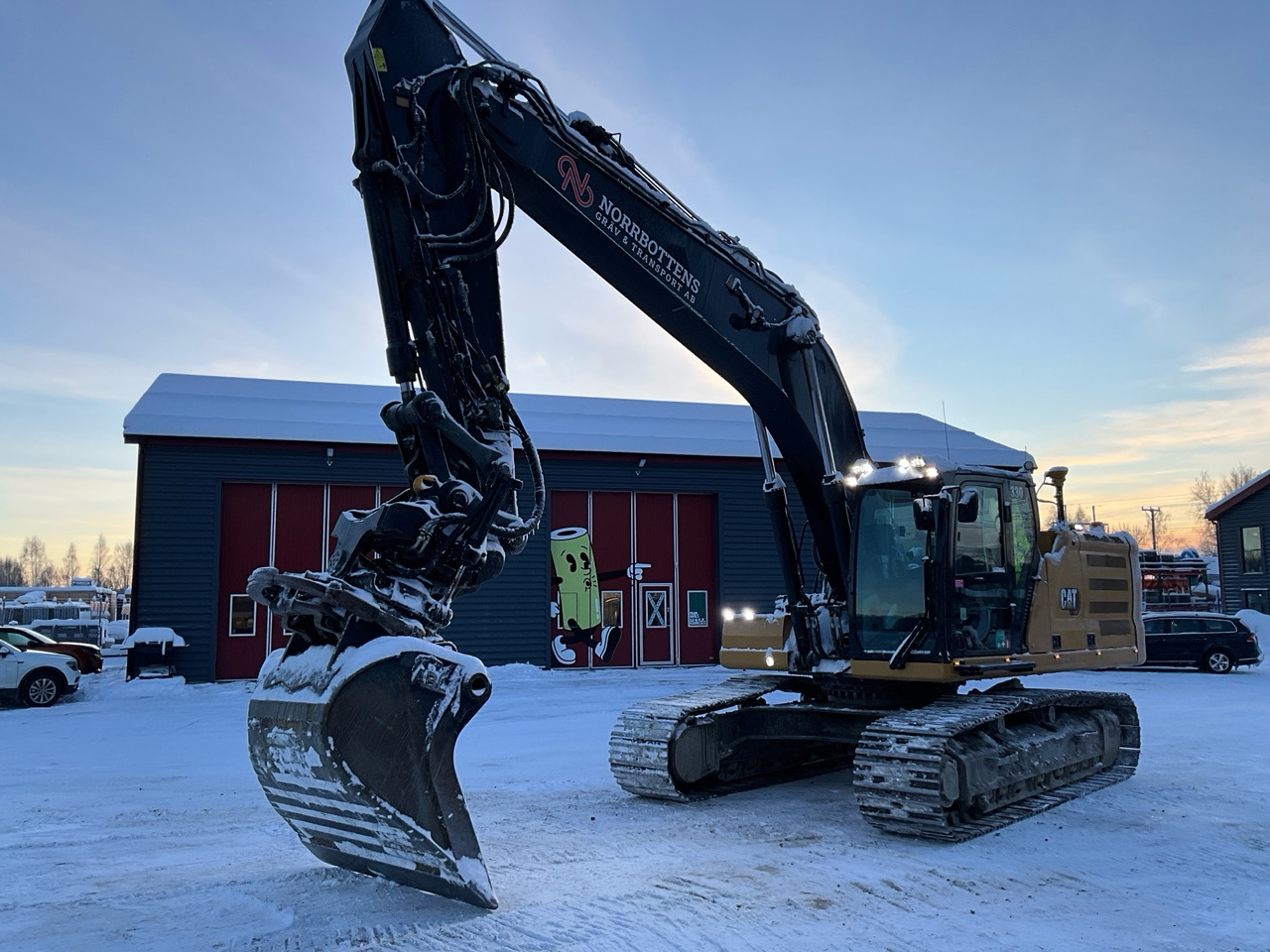 CAT 330 - Багер: снимка 1 CAT 330 - Багер: снимка 1