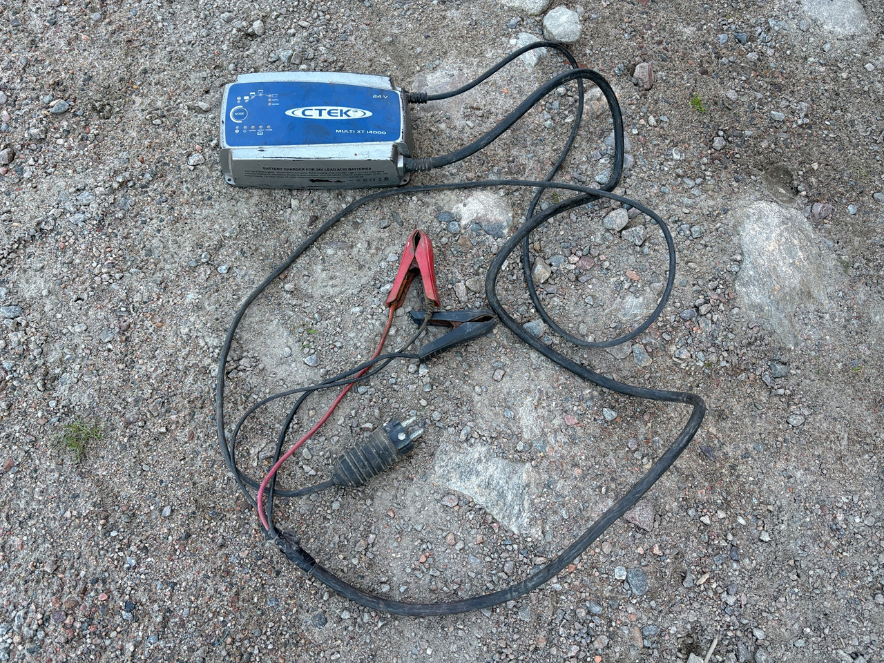 CTEK Multi XT 14000 - Строително оборудване: снимка 1 CTEK Multi XT 14000 - Строително оборудване: снимка 1