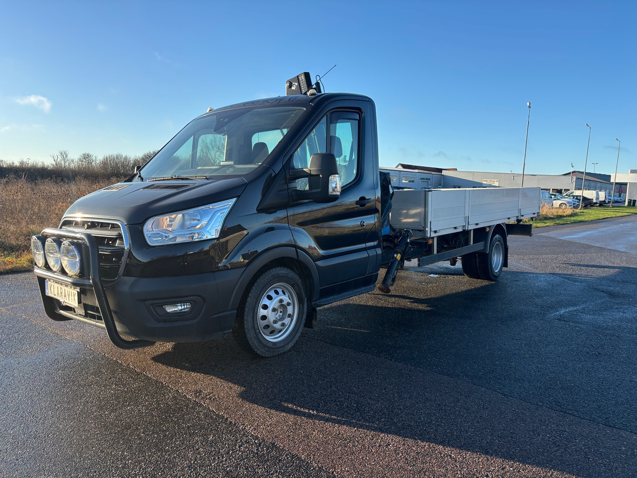 Ford Transit - Камион с кран: снимка 1 Ford Transit - Камион с кран: снимка 1