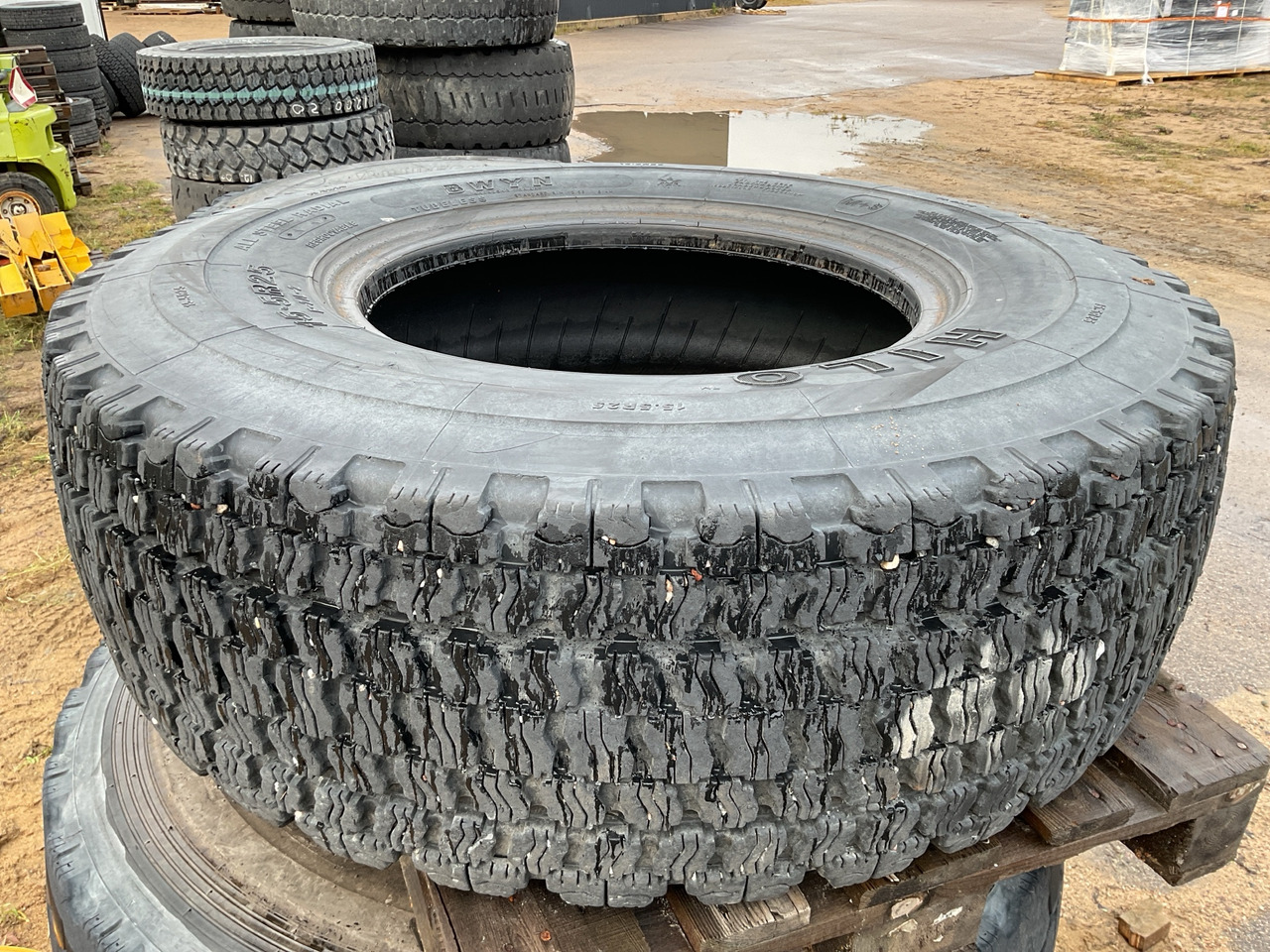 Hilo 15.5R25 - Гума за Строителна техника: снимка 1 Hilo 15.5R25 - Гума за Строителна техника: снимка 1