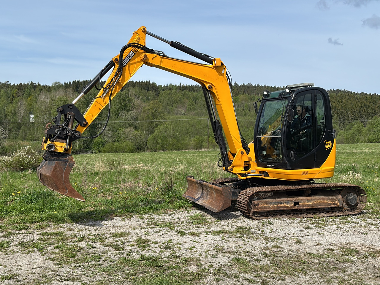 JCB 8085ZTS - Багер: снимка 1 JCB 8085ZTS - Багер: снимка 1