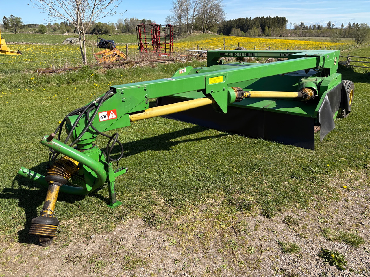 John Deere 1360 - Косачка-шредер/ Мулчер: снимка 1 John Deere 1360 - Косачка-шредер/ Мулчер: снимка 1