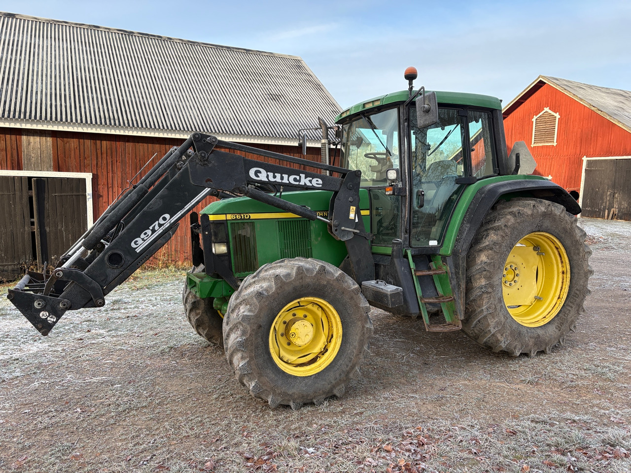 John Deere 6610 - Трактор: снимка 1 John Deere 6610 - Трактор: снимка 1