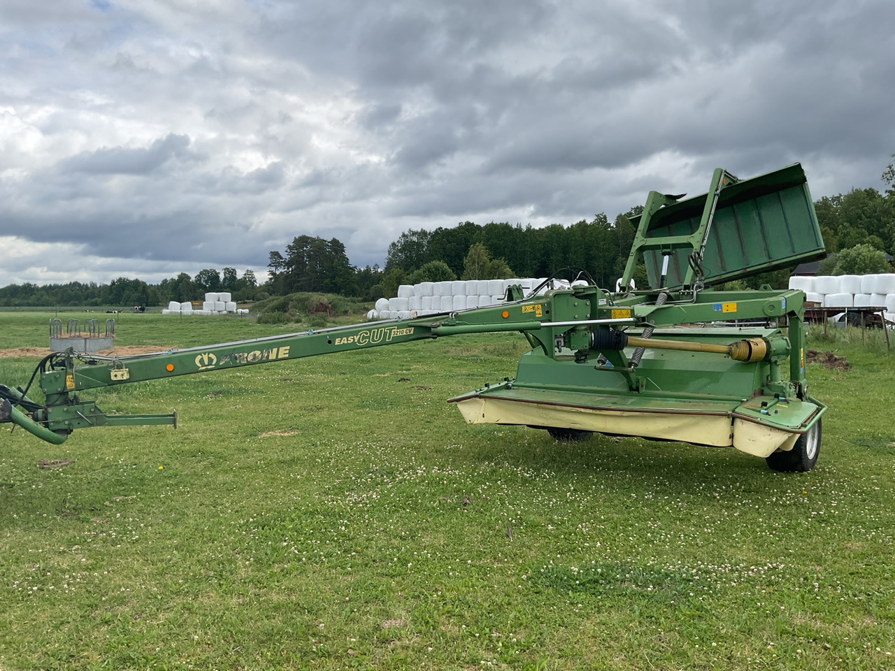 Krone Easy Cut 3210 CV - Косачка-шредер/ Мулчер: снимка 1 Krone Easy Cut 3210 CV - Косачка-шредер/ Мулчер: снимка 1