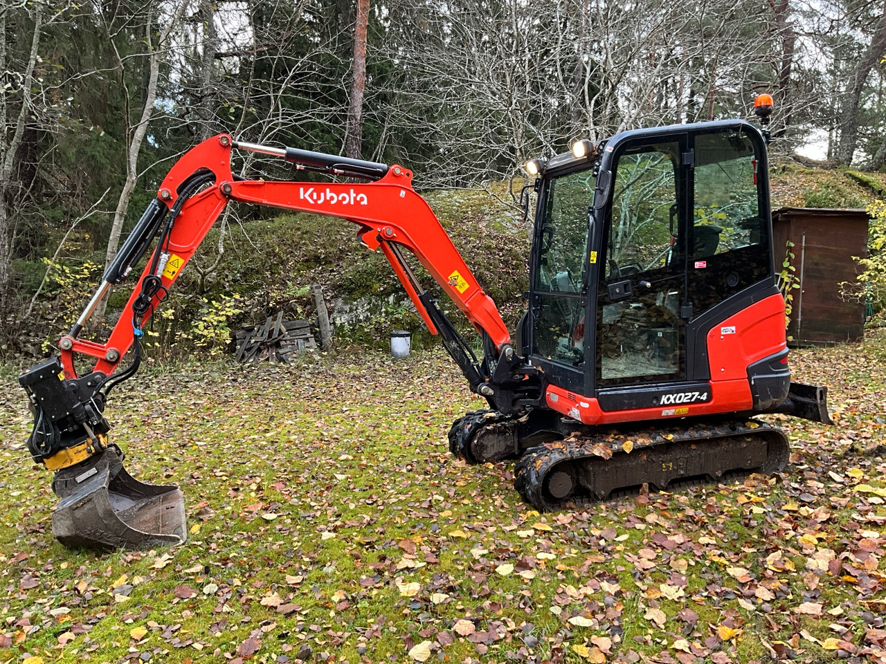 Kubota KX027-4 - Багер: снимка 1 Kubota KX027-4 - Багер: снимка 1