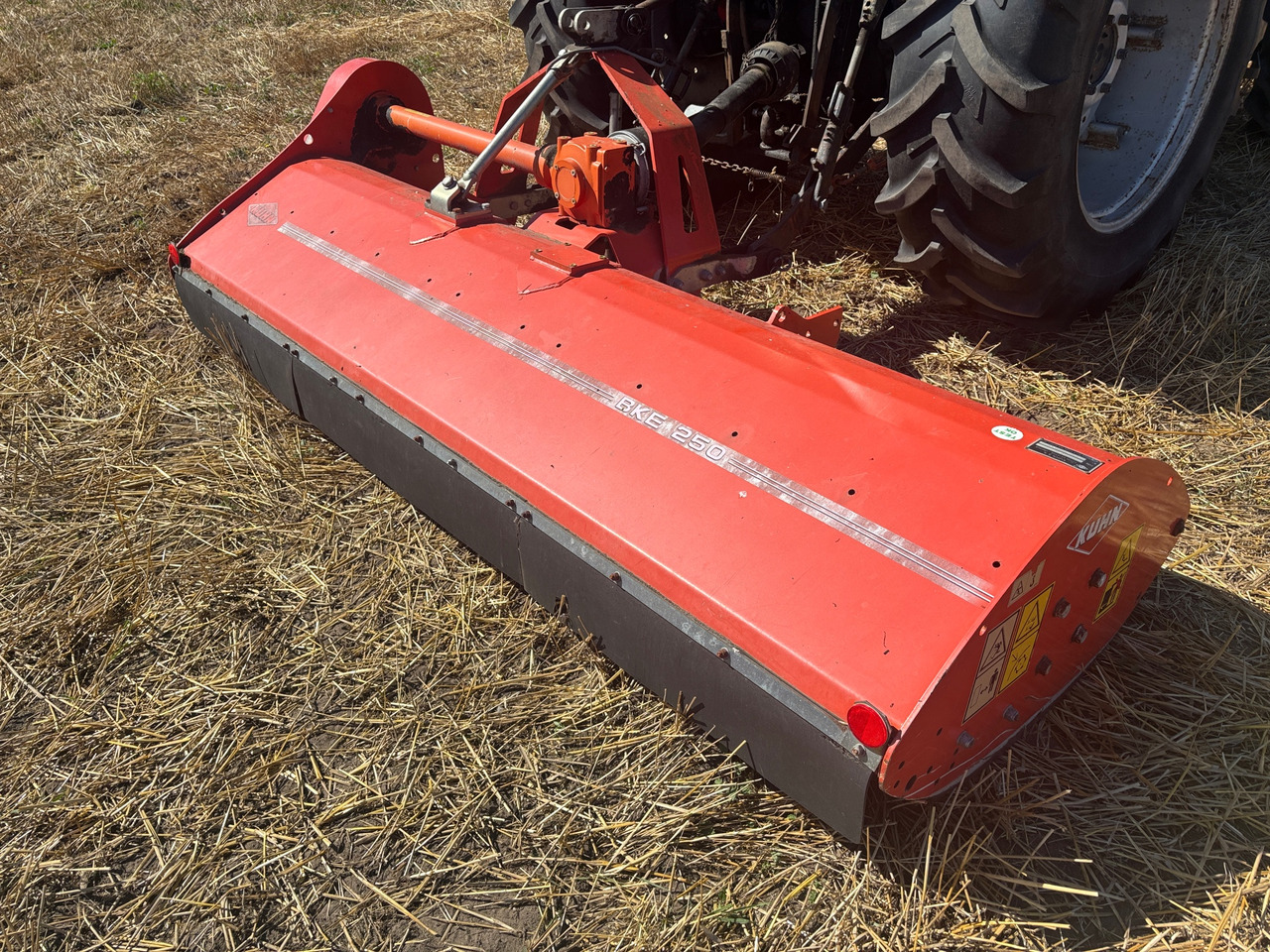 Kuhn BKE 250 - Косачка-шредер/ Мулчер: снимка 1 Kuhn BKE 250 - Косачка-шредер/ Мулчер: снимка 1