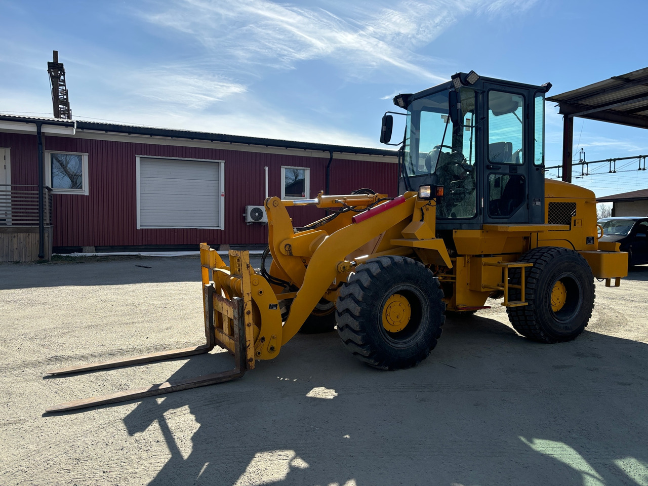 LiuGong CLG816G - Колесен товарач: снимка 1 LiuGong CLG816G - Колесен товарач: снимка 1