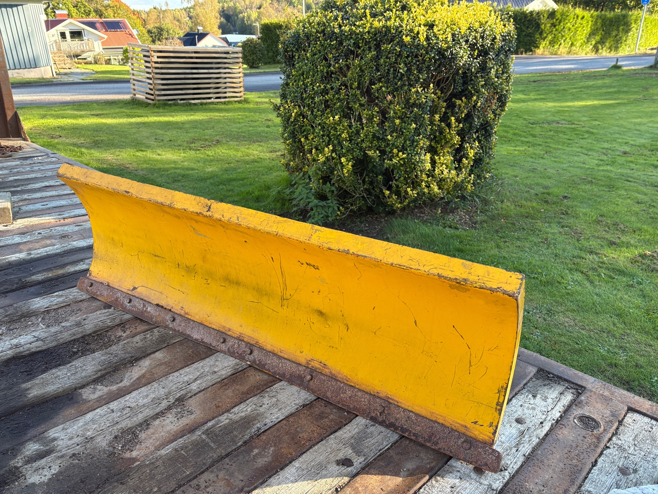 Lundberg - Гребло за сняг: снимка 1 Lundberg - Гребло за сняг: снимка 1