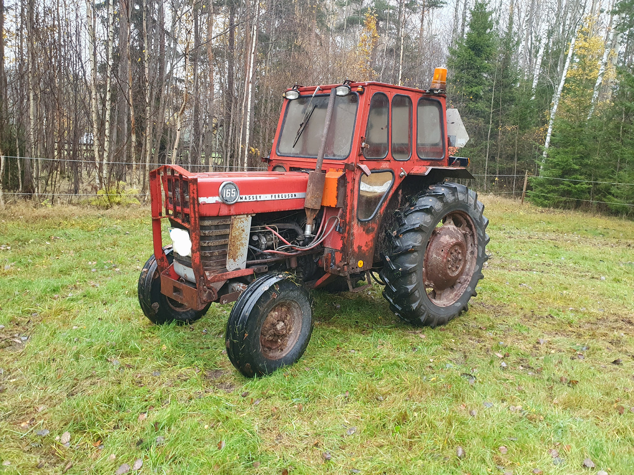 Massey Ferguson 165 - Трактор: снимка 1 Massey Ferguson 165 - Трактор: снимка 1