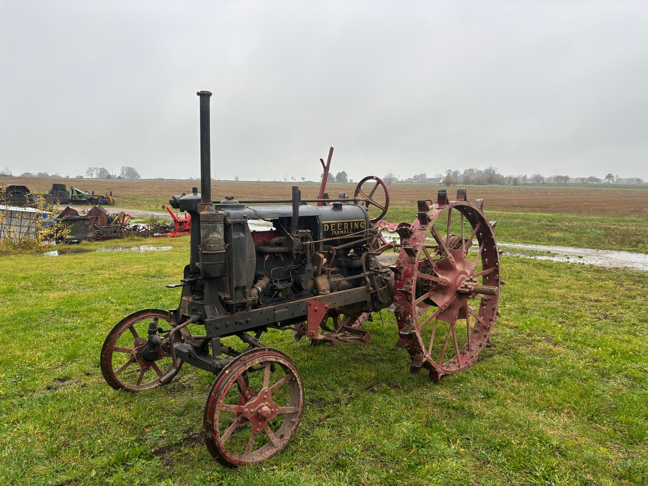McCormick-Deering Farmall F-12 - Трактор: снимка 1 McCormick-Deering Farmall F-12 - Трактор: снимка 1