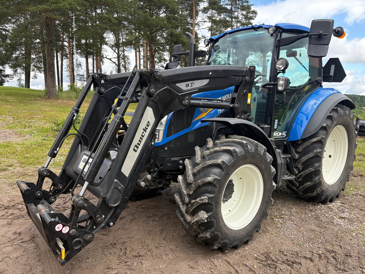 New Holland T5.85 - Трактор: снимка 1 New Holland T5.85 - Трактор: снимка 1