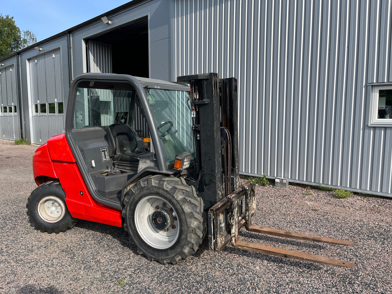 Manitou MH 20-4 - Подемно-транспортна техника: снимка 1 Manitou MH 20-4 - Подемно-транспортна техника: снимка 1