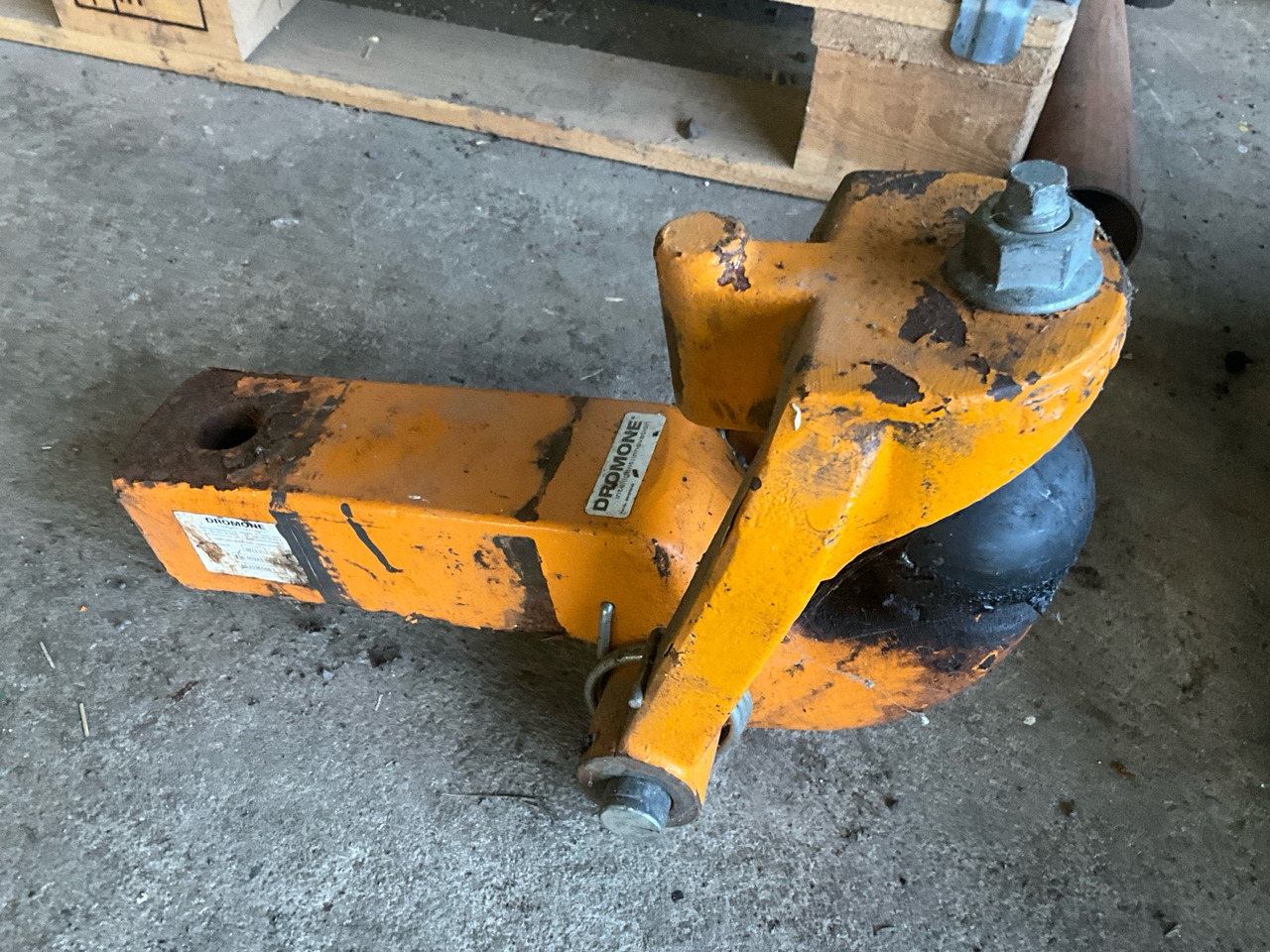 Doromone - Прикачен инвентар за Селскостопанска техника: снимка 1 Doromone - Прикачен инвентар за Селскостопанска техника: снимка 1