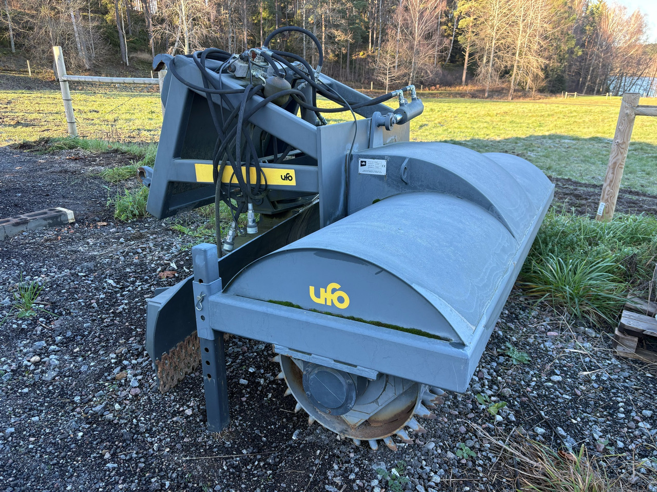 Umeå Försäljning Ab Ufo 47269 - Прикачен инвентар за Комунална/ Специална техника: снимка 1 Umeå Försäljning Ab Ufo 47269 - Прикачен инвентар за Комунална/ Специална техника: снимка 1