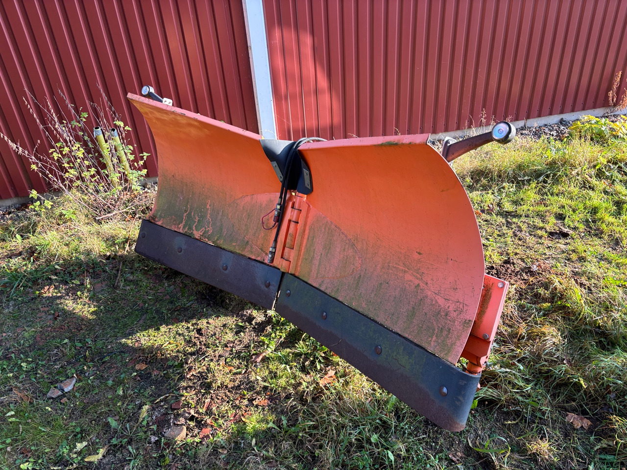 Pronar PU-1700 - Гребло за сняг: снимка 1 Pronar PU-1700 - Гребло за сняг: снимка 1