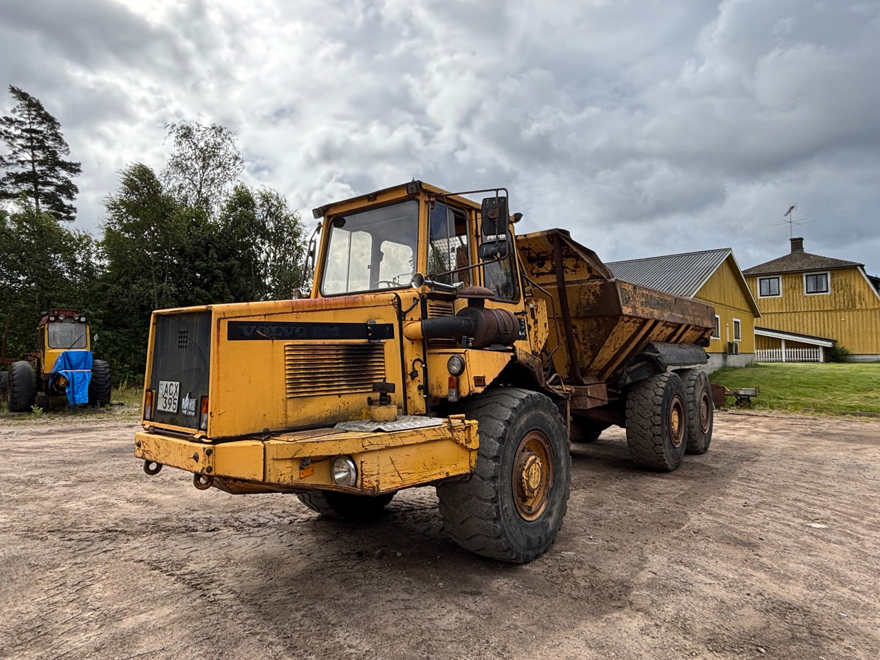 Volvo BM 5350B 6x6 - Самосвал: снимка 1 Volvo BM 5350B 6x6 - Самосвал: снимка 1