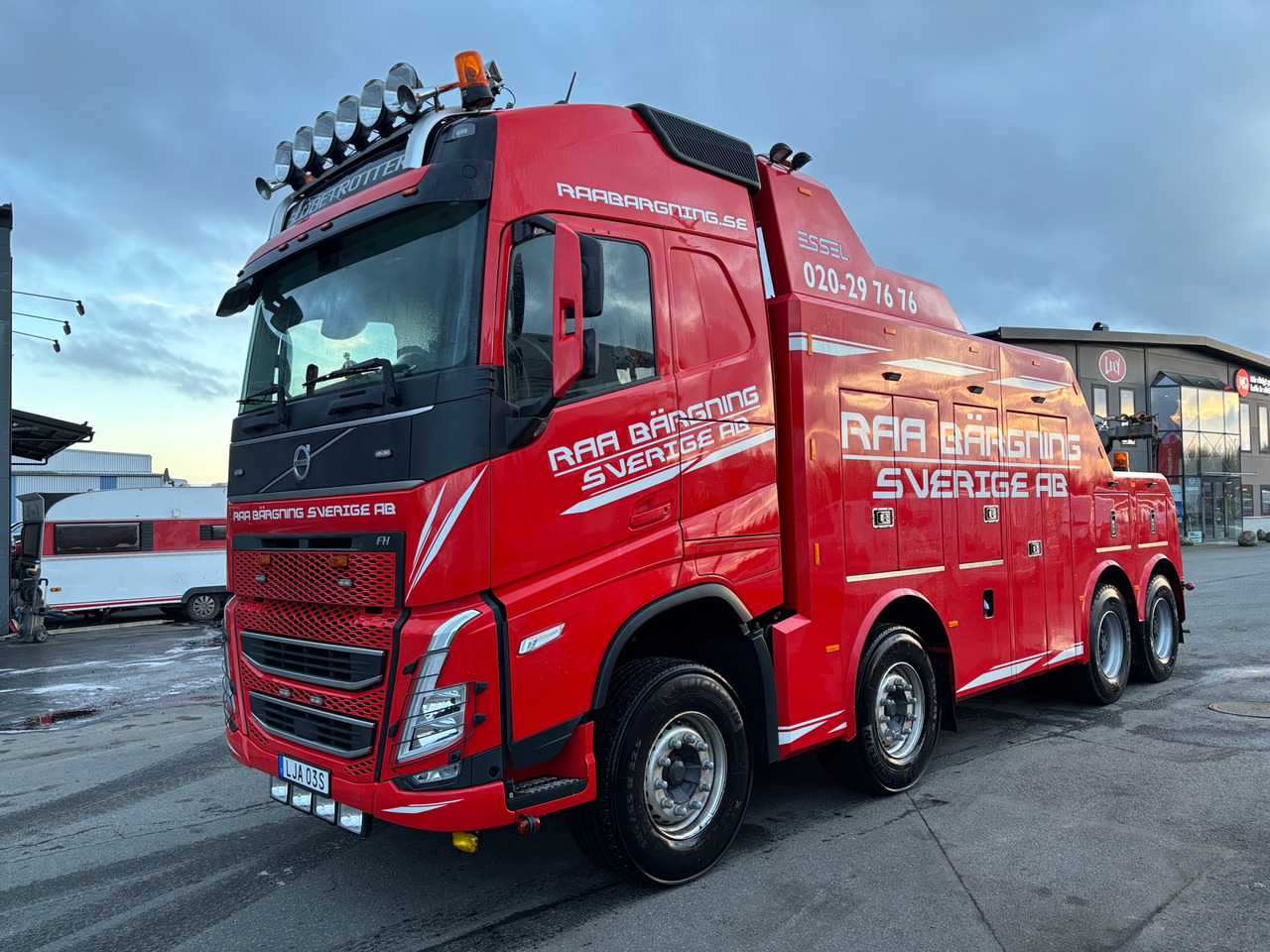 Volvo FH - Камион пътна помощ: снимка 1 Volvo FH - Камион пътна помощ: снимка 1