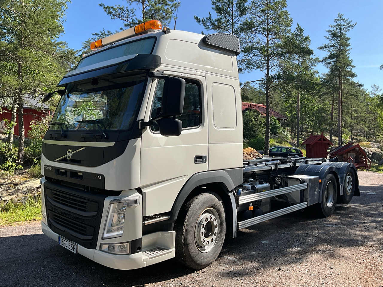Volvo FM 6x2 - Мултилифт с кука камион: снимка 1 Volvo FM 6x2 - Мултилифт с кука камион: снимка 1
