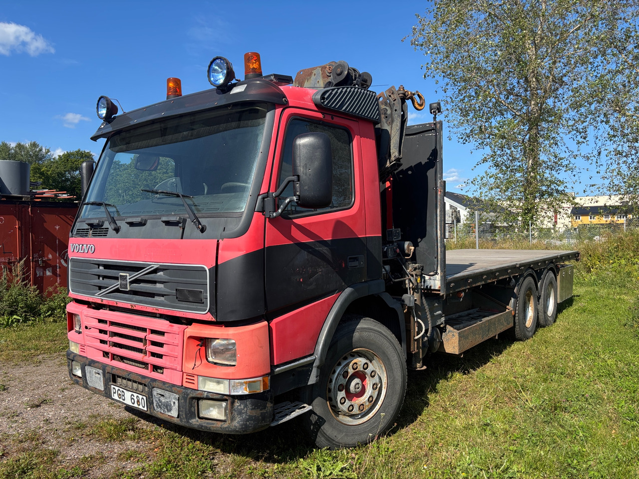 Volvo FM7 6*2 - Камион с кран: снимка 1 Volvo FM7 6*2 - Камион с кран: снимка 1