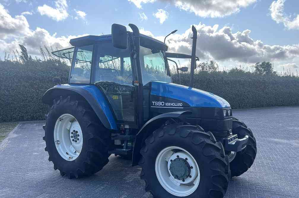 New Holland ts 90 sle - Трактор: снимка 5 New Holland ts 90 sle - Трактор: снимка 5