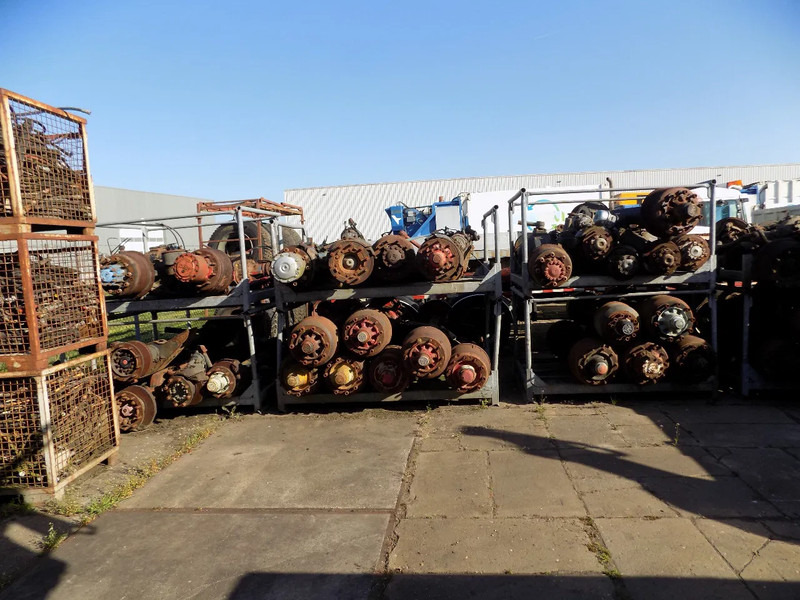 BPW achter assen daf-ginaf-mercedes-scania etc. - Задна ос за Камион: снимка 1 BPW achter assen daf-ginaf-mercedes-scania etc. - Задна ос за Камион: снимка 1