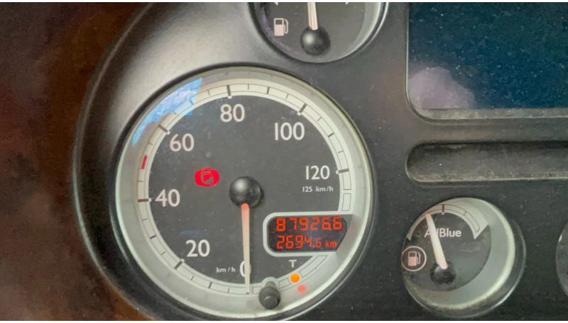 DAF CF 85.410 Schuifzijlen wagen 6x2 Daf CF85 - Камион фургон: снимка 5 DAF CF 85.410 Schuifzijlen wagen 6x2 Daf CF85 - Камион фургон: снимка 5