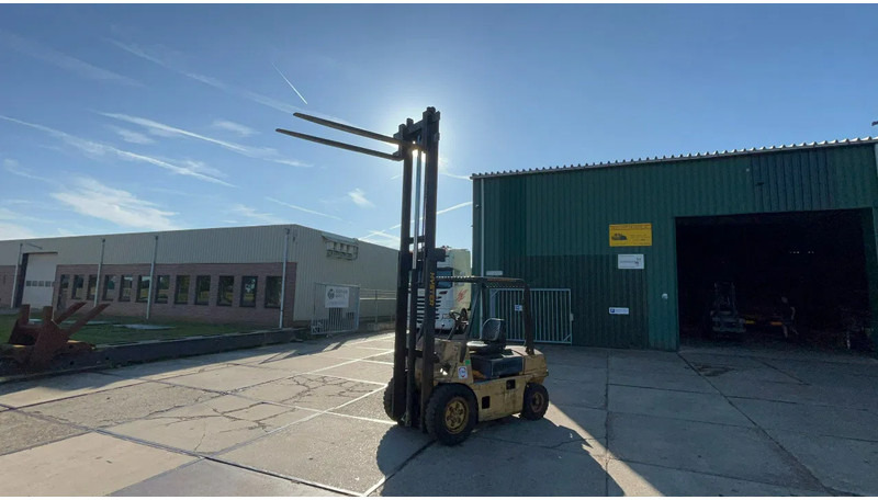 Hyster H50 Diesel Hyster H50 diesel - Дизелов мотокар: снимка 3 Hyster H50 Diesel Hyster H50 diesel - Дизелов мотокар: снимка 3