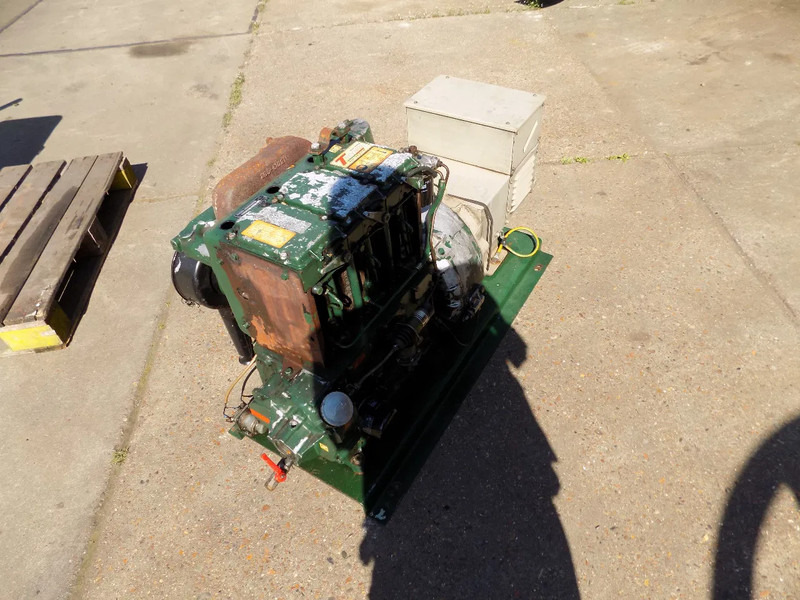 Lister aggregaat lister 25 kva met stamford dynamo - Електрогенератор: снимка 3 Lister aggregaat lister 25 kva met stamford dynamo - Електрогенератор: снимка 3