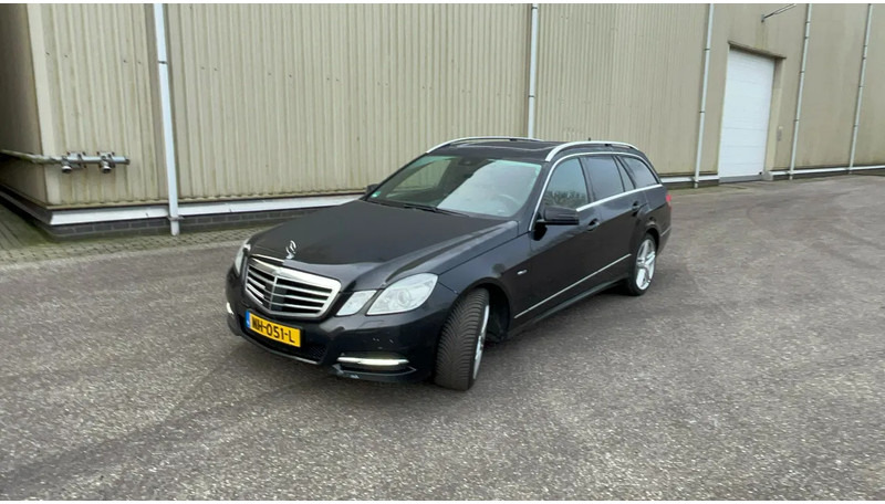 Mercedes-Benz E-Klasse Mercedes E250 CDI W212 S212 Estate - Лек автомобил: снимка 1 Mercedes-Benz E-Klasse Mercedes E250 CDI W212 S212 Estate - Лек автомобил: снимка 1