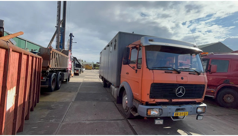 Mercedes-Benz NG Mercedes benz NG 1213 Box truck - Камион фургон: снимка 2 Mercedes-Benz NG Mercedes benz NG 1213 Box truck - Камион фургон: снимка 2