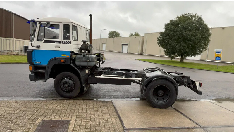 DAF 2500 Daf 2500 TI chassis - Влекач: снимка 3 DAF 2500 Daf 2500 TI chassis - Влекач: снимка 3