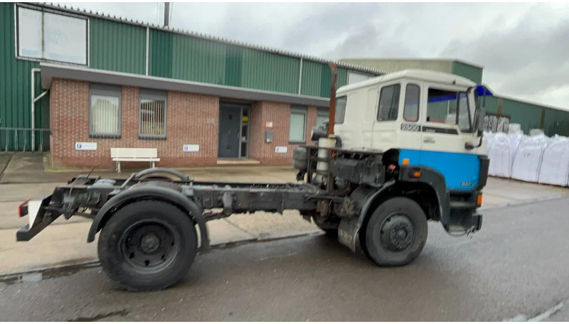 DAF 2500 Daf 2500 TI chassis - Влекач: снимка 4 DAF 2500 Daf 2500 TI chassis - Влекач: снимка 4