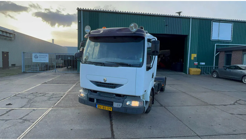 Renault Midlum Renault Midlum - Влекач: снимка 3 Renault Midlum Renault Midlum - Влекач: снимка 3