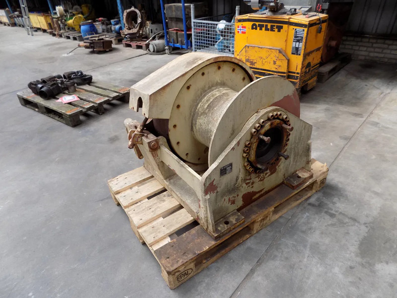 Lier-winch puls lier-puls winch met vrije val - Пробивна машина: снимка 2 Lier-winch puls lier-puls winch met vrije val - Пробивна машина: снимка 2