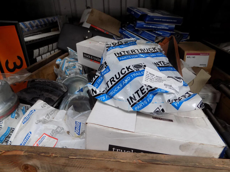 Лизинг на verlichting voor truck en trailer HELLA VERLICHTING truck en trailer verlichting voor truck en trailer HELLA VERLICHTING truck en trailer: снимка 19