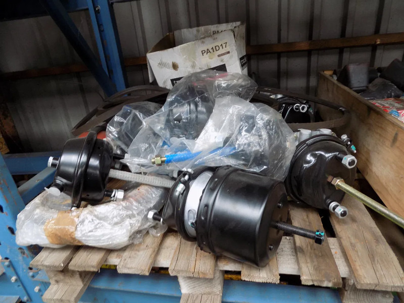 Лизинг на verlichting voor truck en trailer HELLA VERLICHTING truck en trailer verlichting voor truck en trailer HELLA VERLICHTING truck en trailer: снимка 17