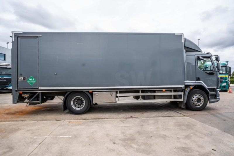 DAF LF 55.220(19 T-E6 )+DHOLLANDIA 2TON - Камион фургон: снимка 3 DAF LF 55.220(19 T-E6 )+DHOLLANDIA 2TON - Камион фургон: снимка 3