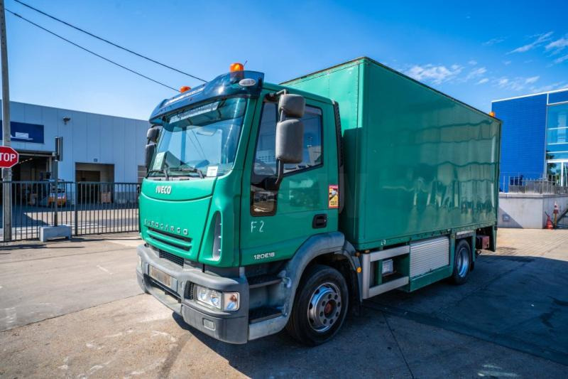 Iveco EUROCARGO 120E18 - Камион фургон: снимка 1 Iveco EUROCARGO 120E18 - Камион фургон: снимка 1