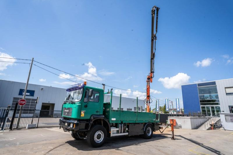 MAN FE 310A-4X4+ATLAS 105.1 A3 - Бордови камион, Камион с кран: снимка 1 MAN FE 310A-4X4+ATLAS 105.1 A3 - Бордови камион, Камион с кран: снимка 1