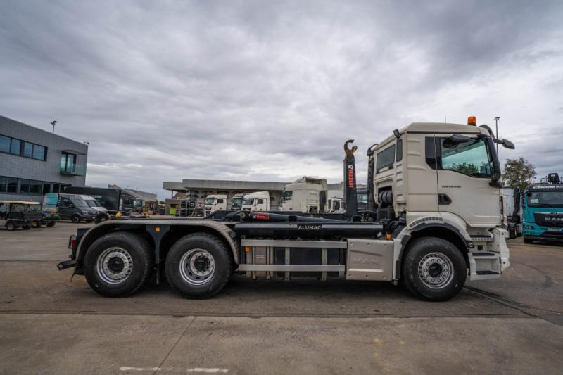 MAN TGS 26.430 6x2-4 BL - Мултилифт с кука камион: снимка 3 MAN TGS 26.430 6x2-4 BL - Мултилифт с кука камион: снимка 3
