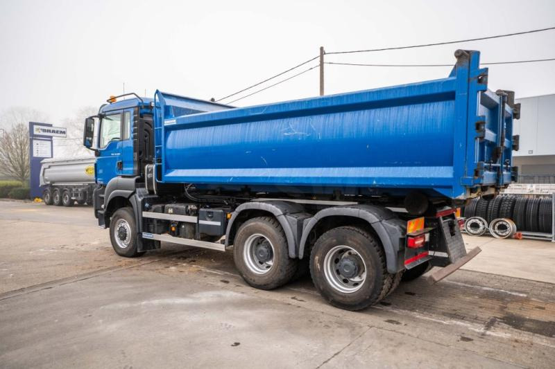 MAN TGS 33.420 BB (containerbak:+3000 € ) - Мултилифт с кука камион: снимка 5 MAN TGS 33.420 BB (containerbak:+3000 € ) - Мултилифт с кука камион: снимка 5