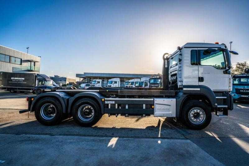 MAN TGS 33.430 BL - Мултилифт с кука камион: снимка 3 MAN TGS 33.430 BL - Мултилифт с кука камион: снимка 3