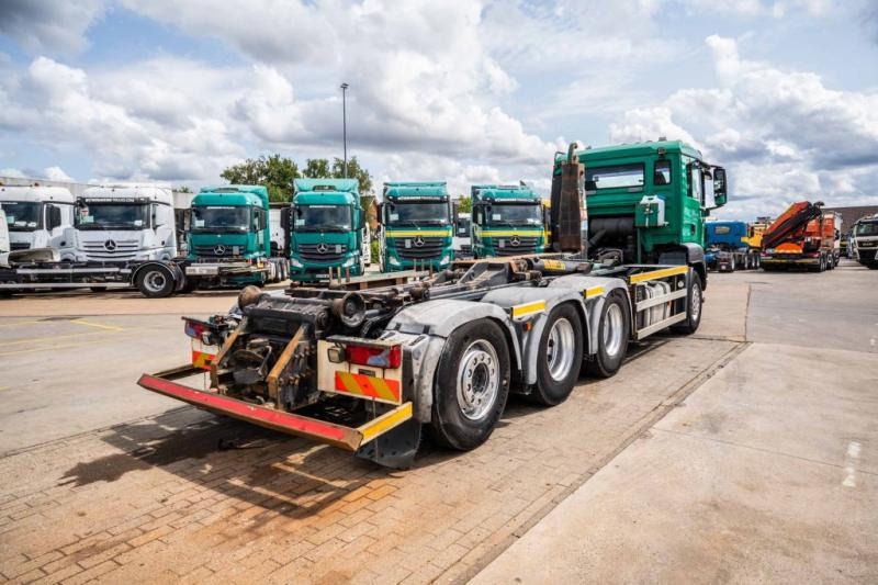 MAN TGS 35.440 BL 8x4-4 - Мултилифт с кука камион: снимка 4 MAN TGS 35.440 BL 8x4-4 - Мултилифт с кука камион: снимка 4